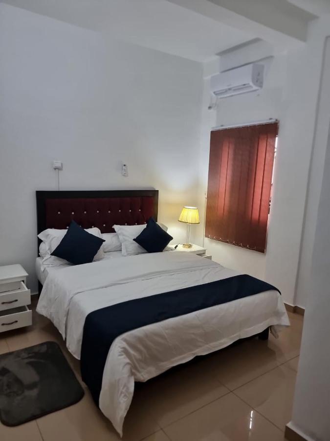 Baobab Lodge Дуала Екстериор снимка